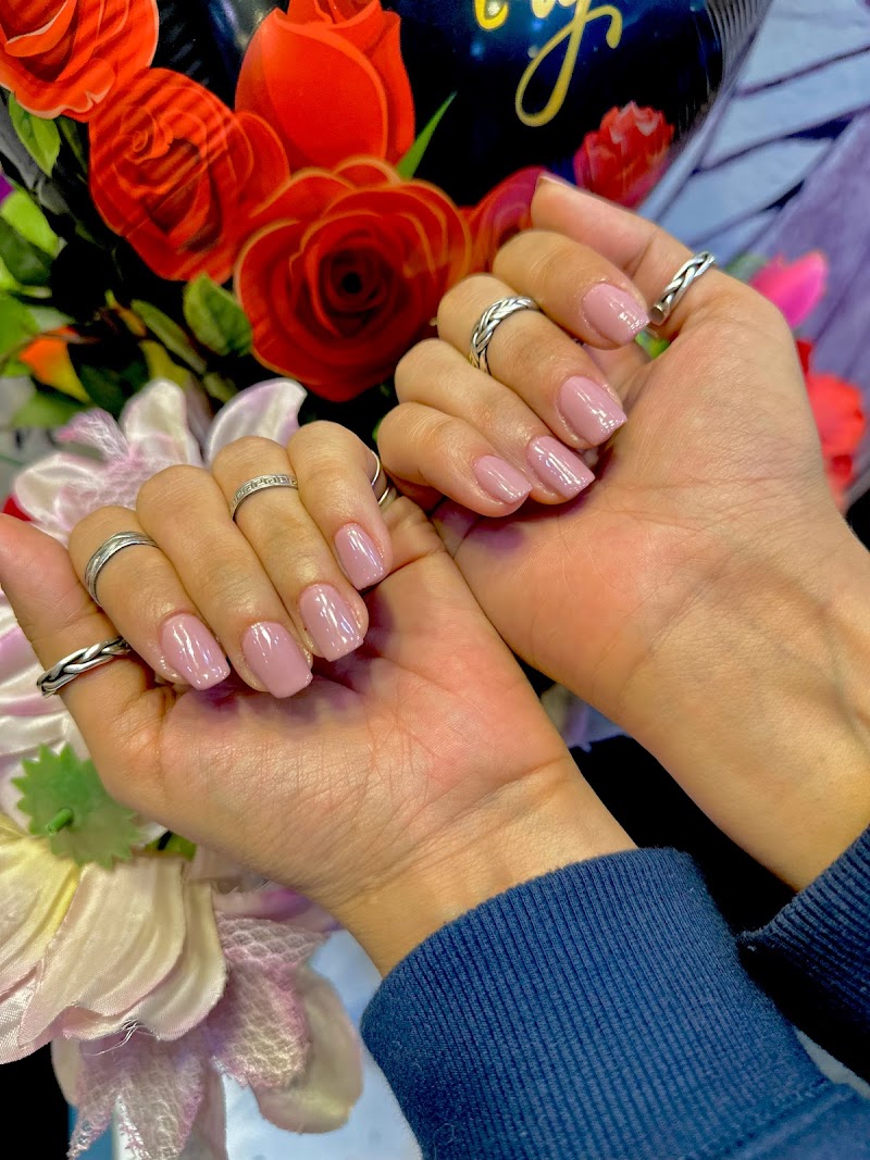 A&M beauty salon - صورة 3
