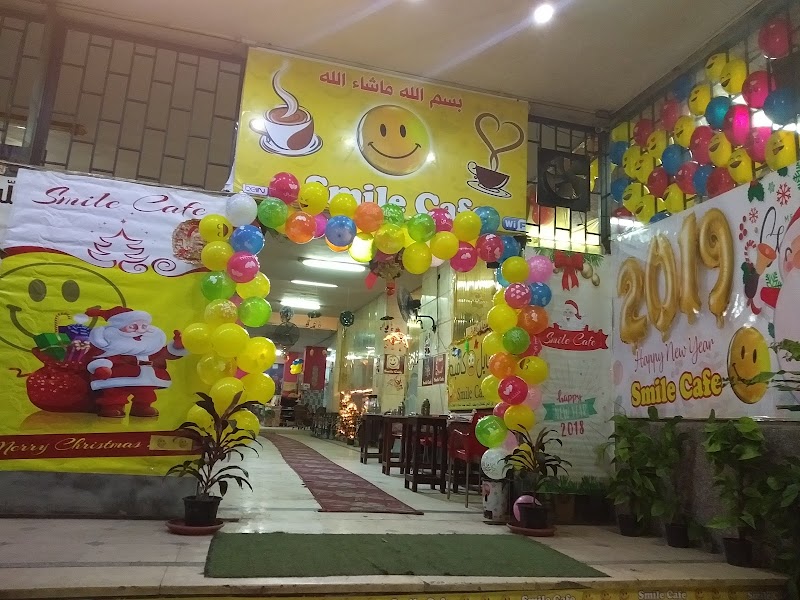 Smile Cafe - Photo 3