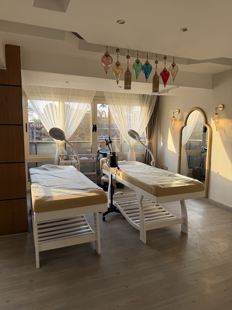Julia Lounge - صورة 1