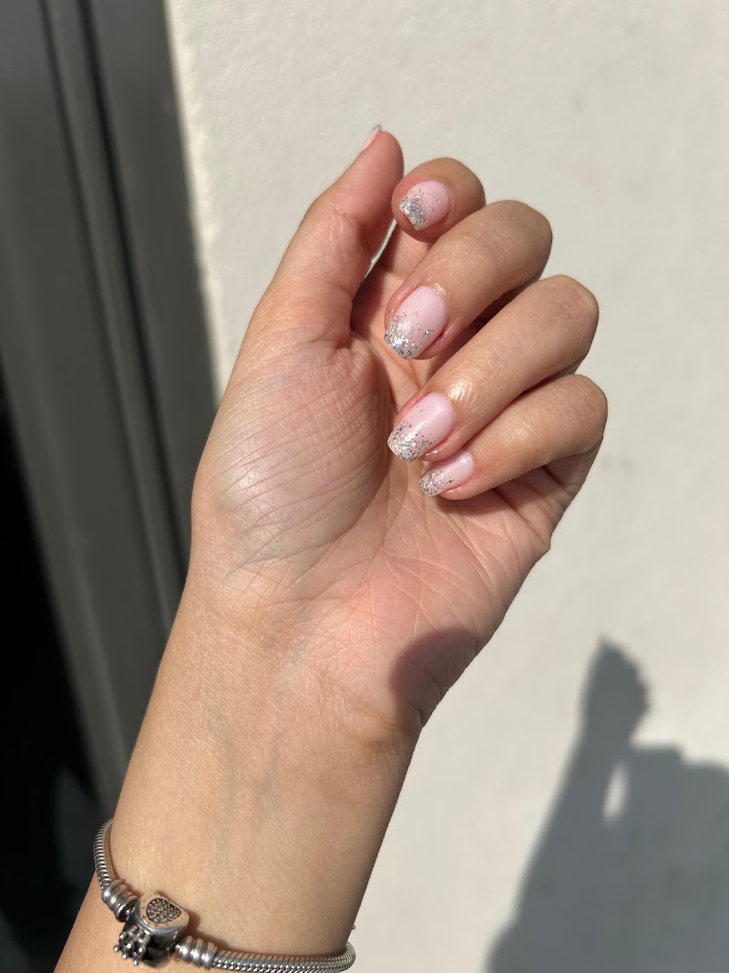 Lush Nail Salon & Spa - Photo 1
