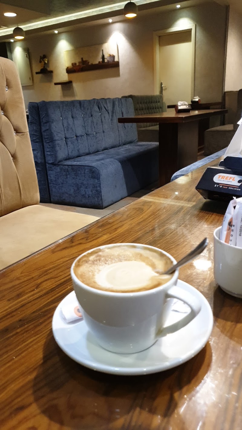 Trefl Cafe and Restaurant - صورة 3