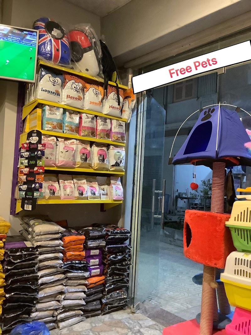 Veterinary Clinic and Pet Shop