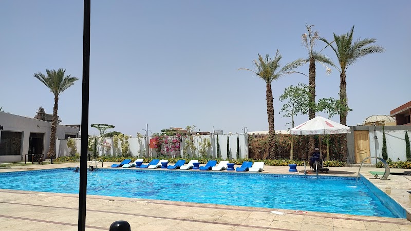Royal Hotel - صورة 1