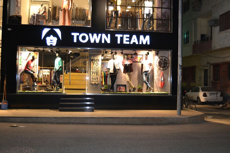 TOWN TEAM - صورة 2