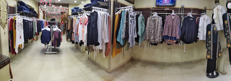 Her shop for women's clothing
