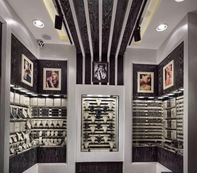 فضيات عمر Omar Silver Store