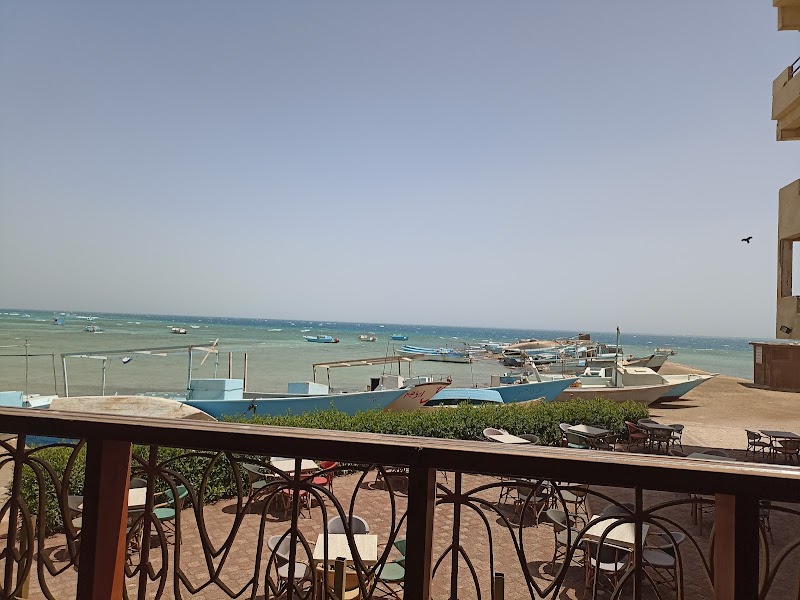 Aquarium Cafe & Resturant - Photo 2
