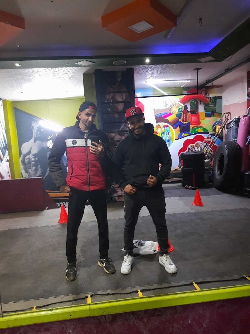 Fitness Club - Photo 2