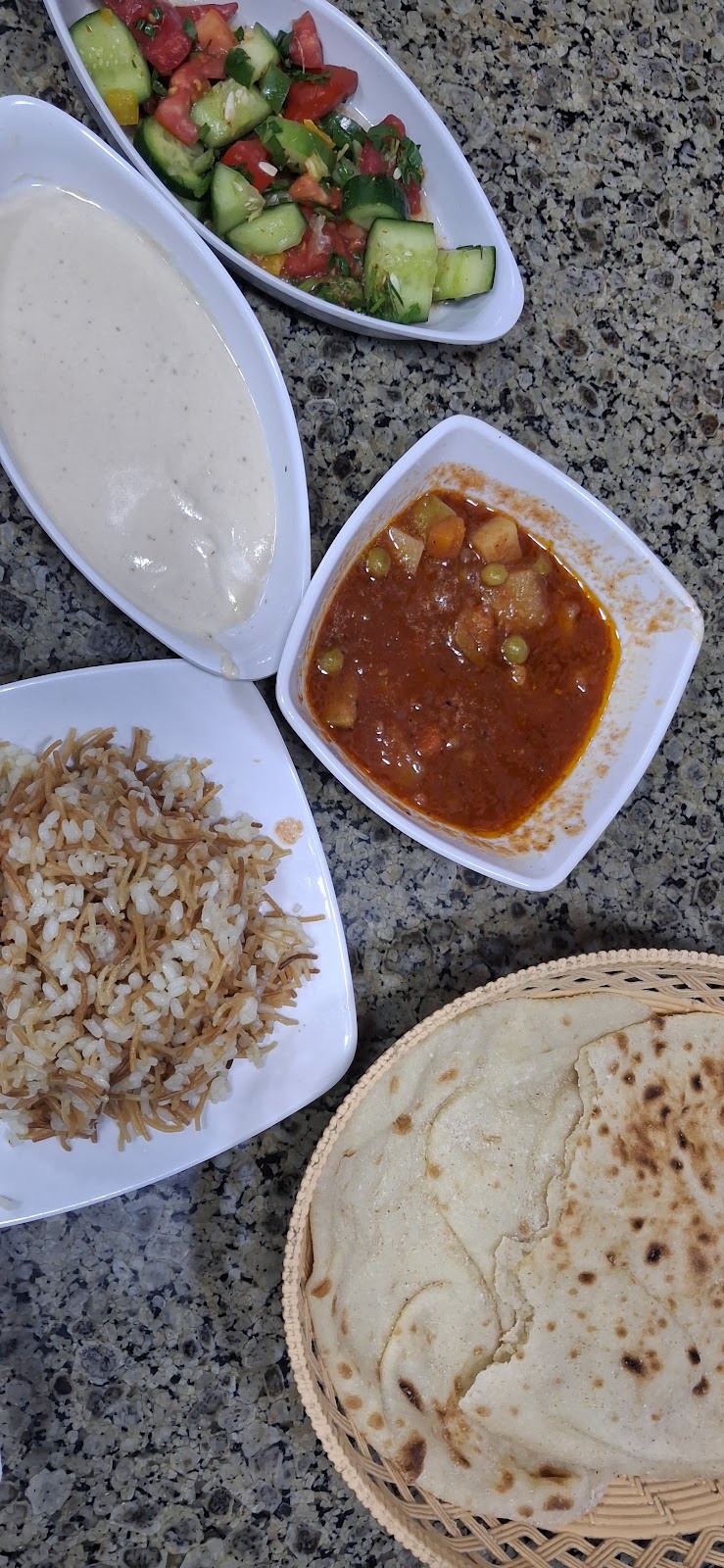 مطعم الناحل - Photo 1