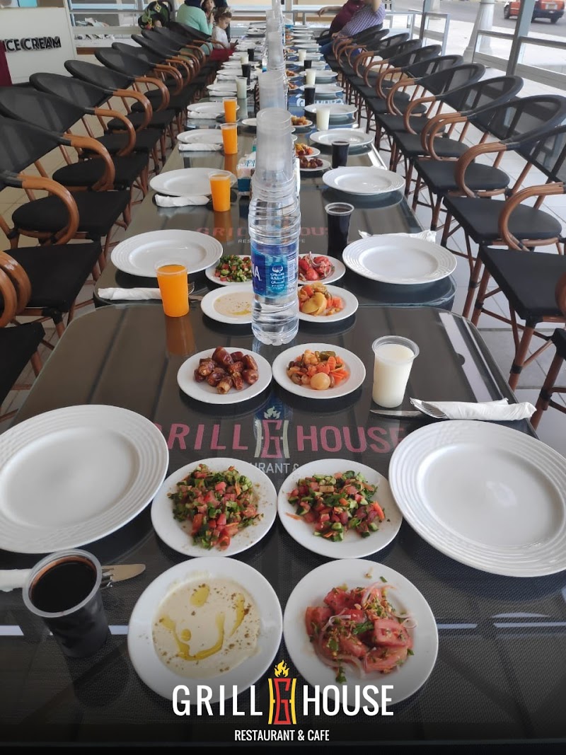 Grill House Restaurant & Cafe