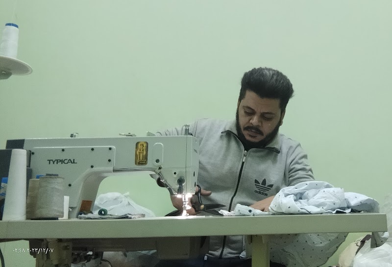 محل صلاح الترزي - Photo 2