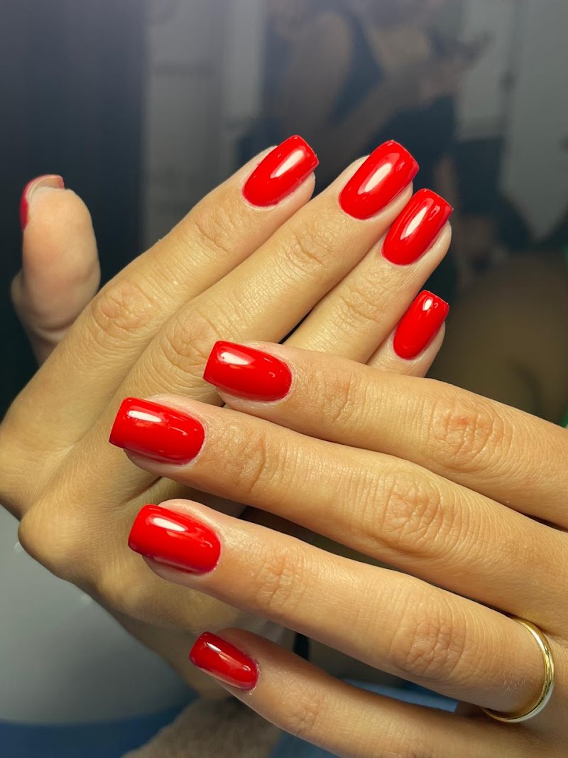 La beauté ( nail spa / lashes / Lash lifting / brow lamination / facial treatment / eyebrows / microblading / lip coloring ) - صورة 1