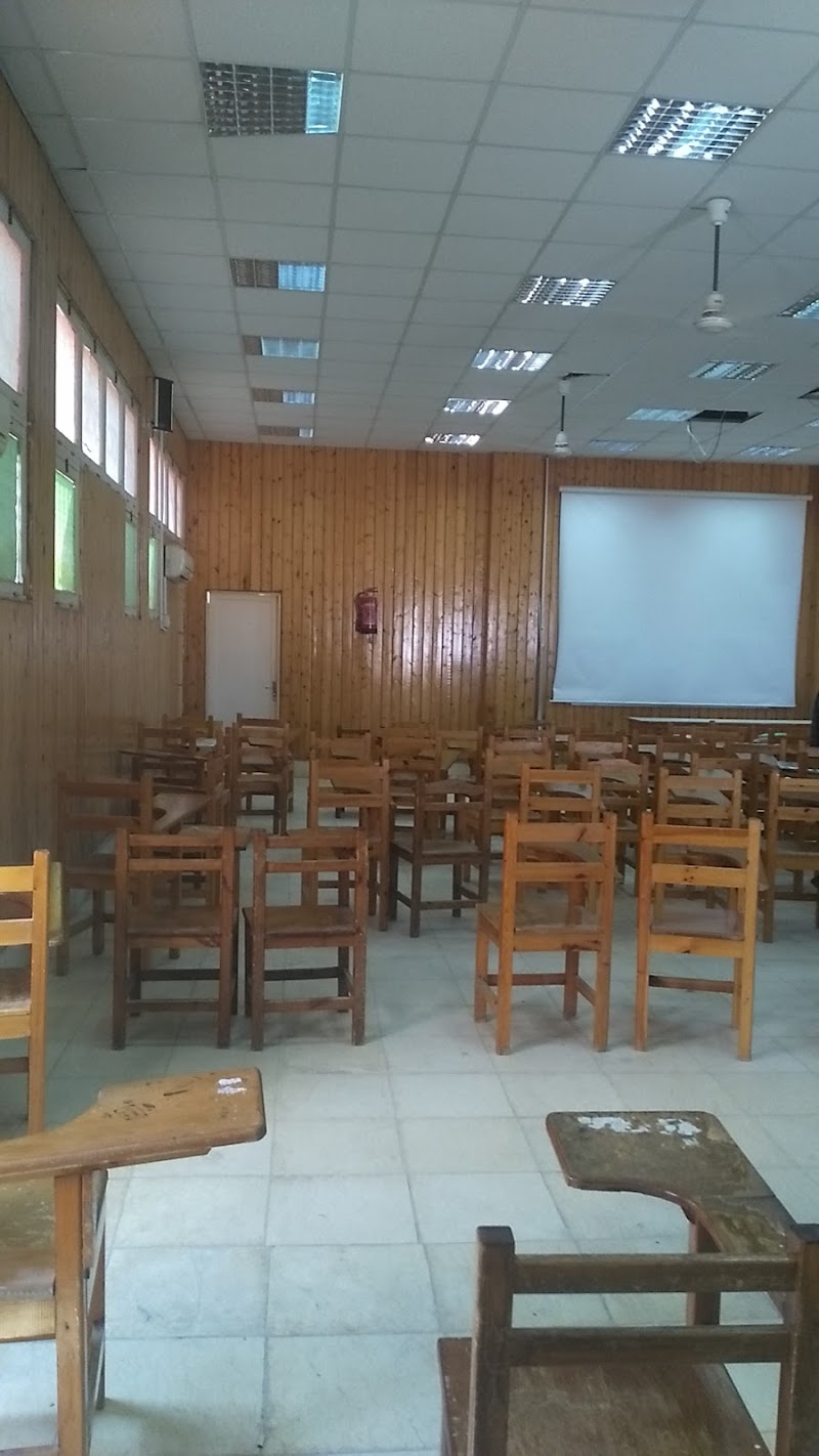 كلية السياحة والفنادق - جامعة الأقصر - صورة 3
