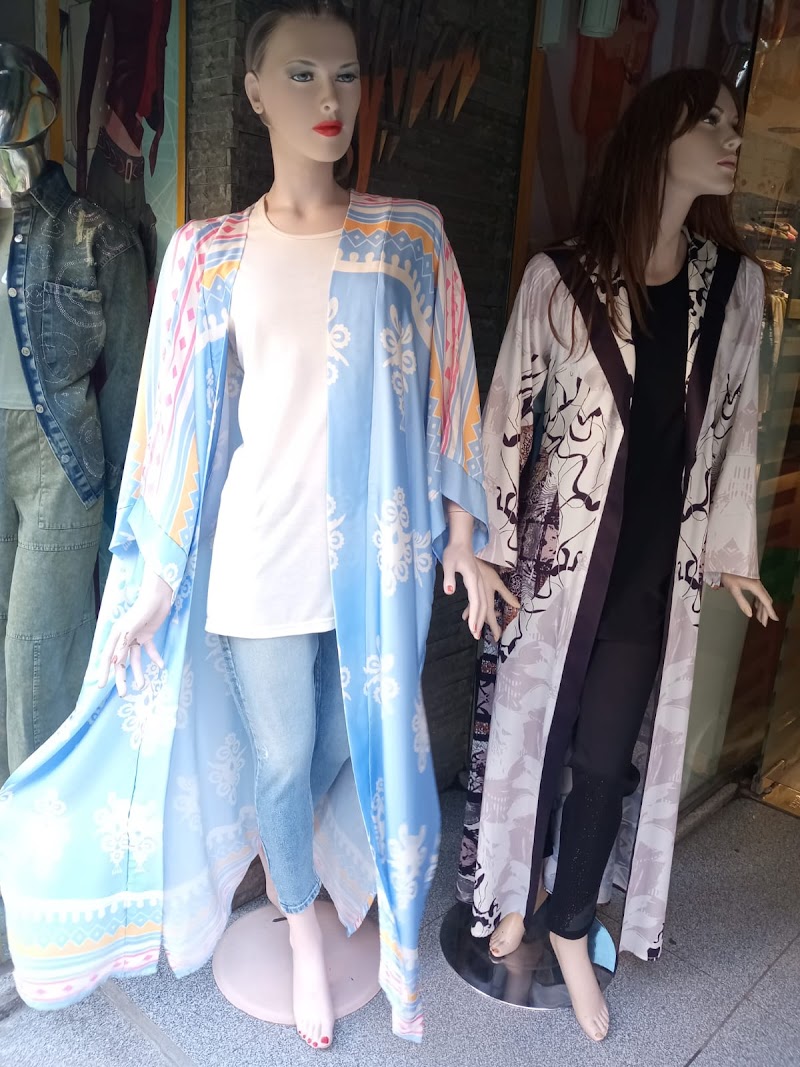 Chanel Suez (Women Clothing) - Photo 2