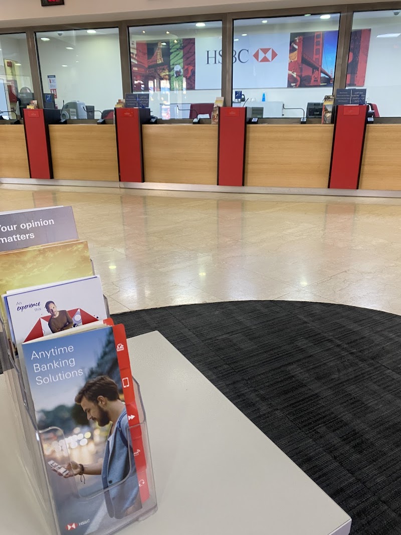 HSBC Banking District Branch - Photo 3