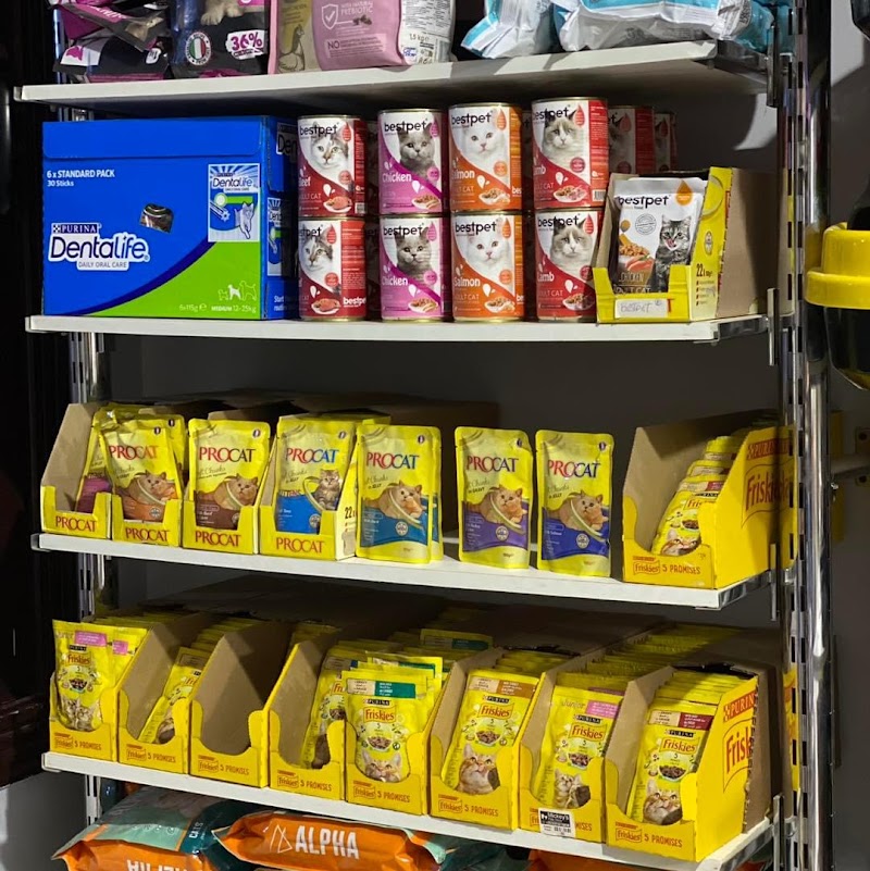 Mickey's Pets Store - Photo 2