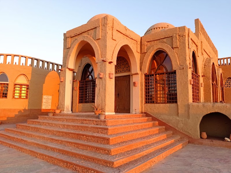 Desert Lodge - Photo 2