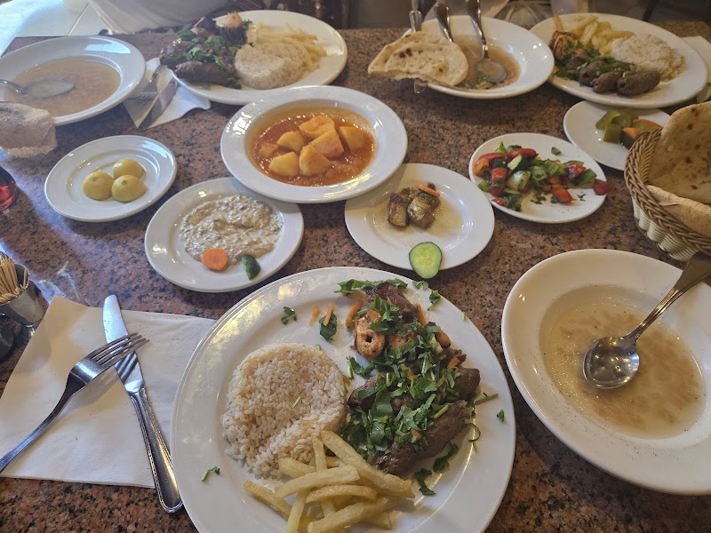 Al Hussein Restaurant مطعم الحسين