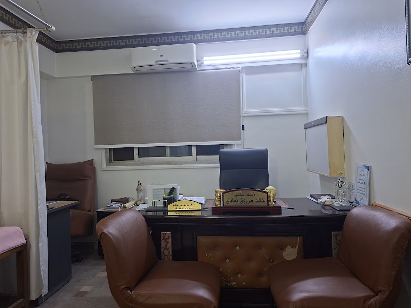 عيادة الدكتور خالد مرزوق لأمراض الباطنة و الكلى - Photo 1