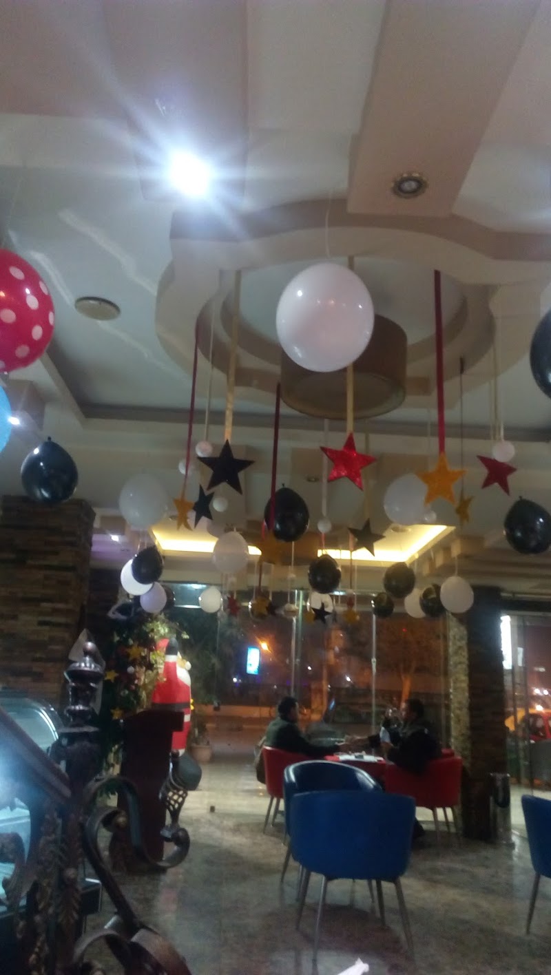 Haroun Cafe - صورة 3