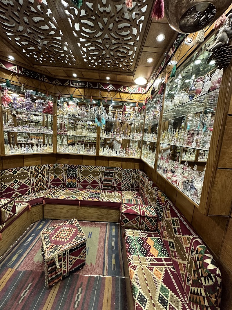 Gift Shop Bazaar - Photo 2