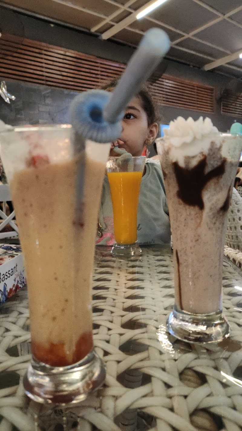 لادولشي فيتا المحلة - صورة 1