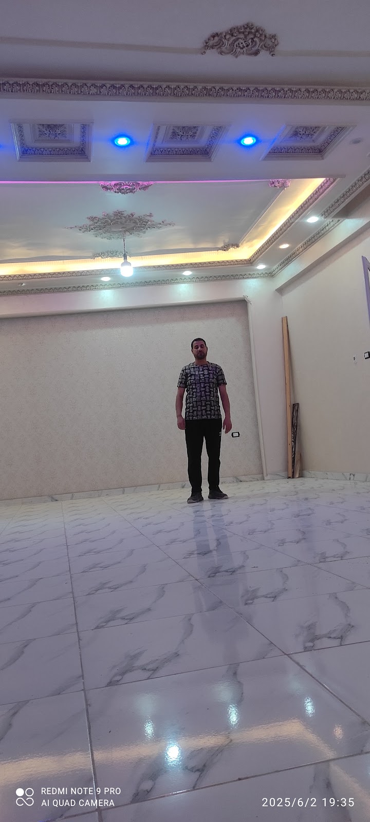 مشتل كرم للزهور ونباتات الزينه - صورة 2