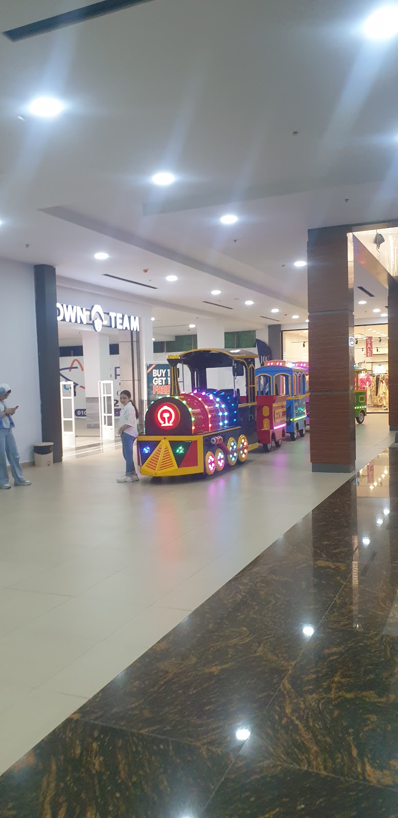 Space mall